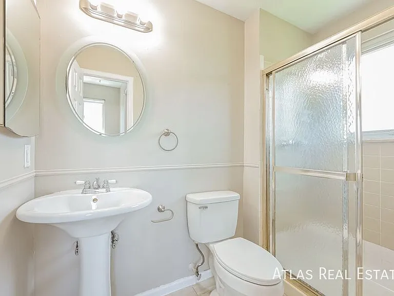 17124 E Kent Dr — Photo 9