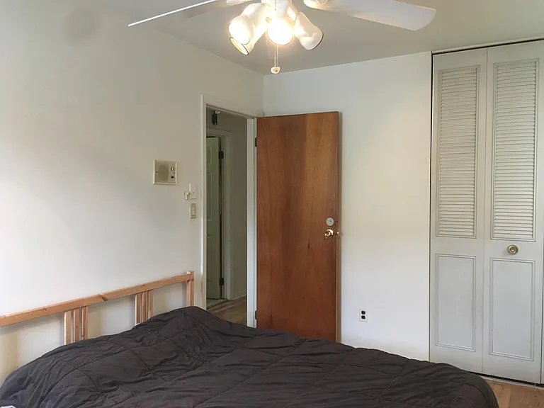 132 Bergen St #3 — Photo 6