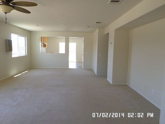 4th image of 45713 Parkview Ln