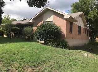 905 Grinnell St, Dallas, TX 75216