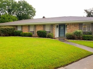 1937 Stella Cir, Port Neches, TX 77651