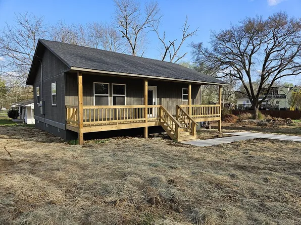 303 S 12th St, Heber Springs, AR 72543