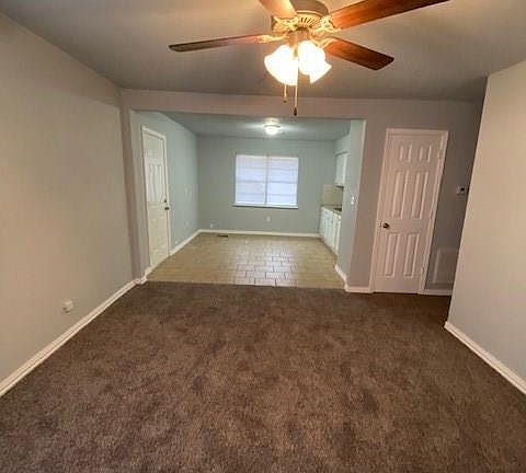 4th image of 202 W Polk Ave