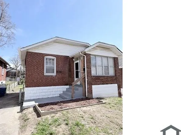 8344 Eton Pl, Saint Louis, MO 63136