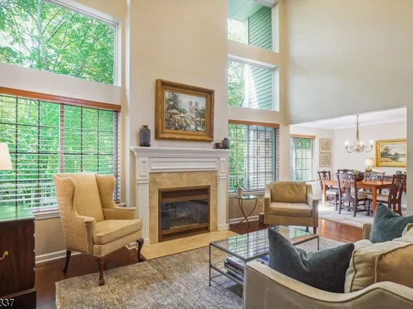 267 Riveredge Dr, Chatham Twp., NJ 07928
