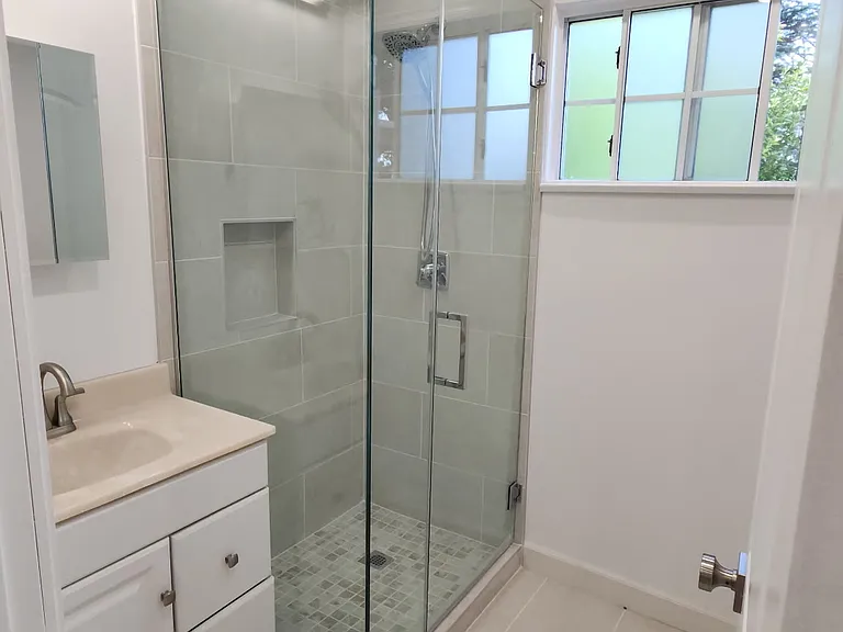 5438 Briggs Ave — Photo 5