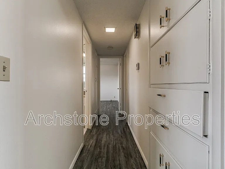 4508 NW 26th St — Photo 29