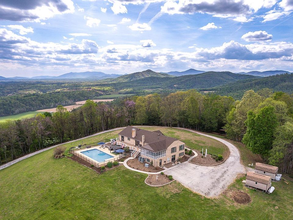 1st image of 355 Dyson Rd