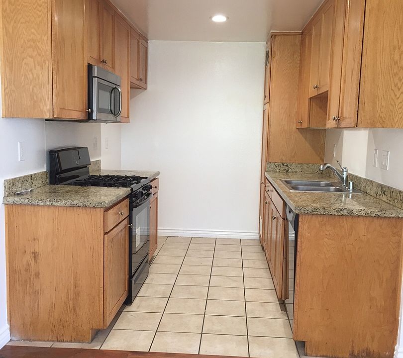 1st image of 8735 Variel Ave APT 108