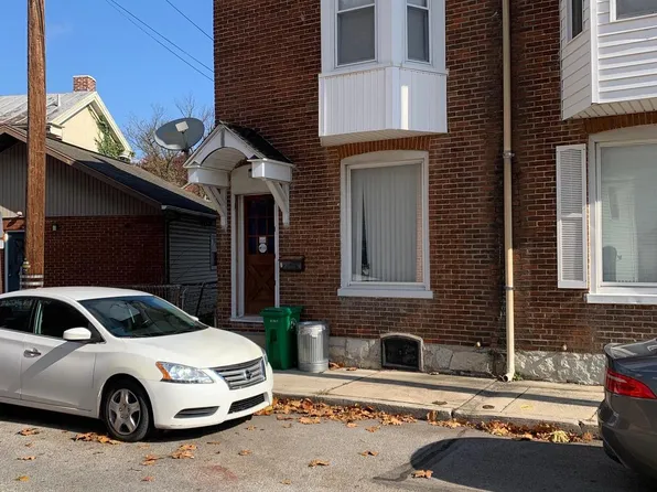 7 Kerrs Ave, Carlisle, PA 17013