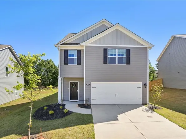 3622 Falconwood Dr, Douglasville, GA 30135