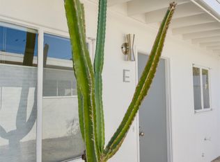 975 E Camino Parocela, Palm Springs, CA 92264