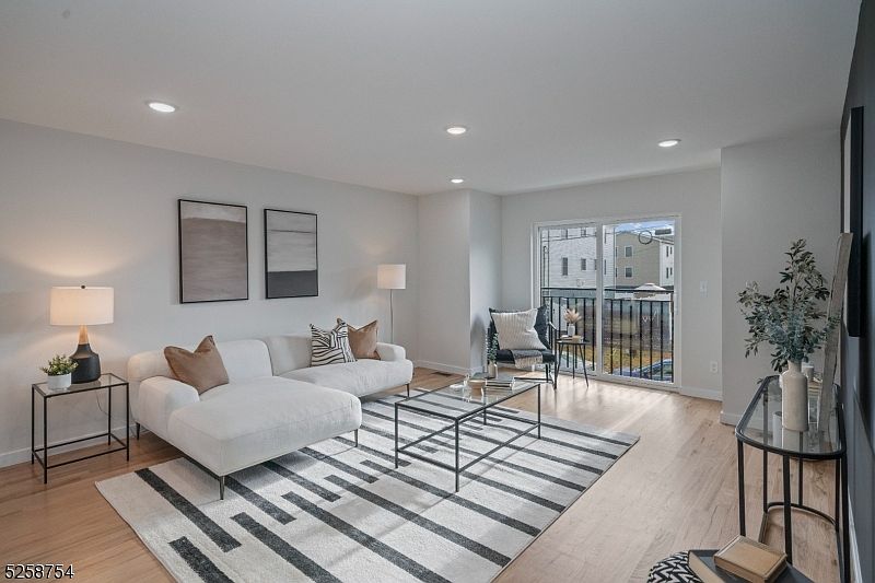 199 Tappan St Kearny, NJ Zillow