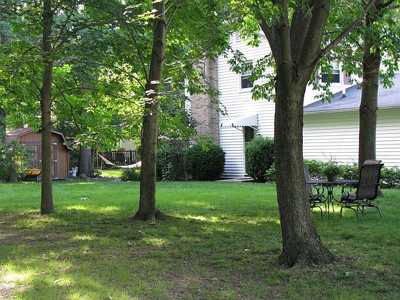 4th image of 254 Duff Dr