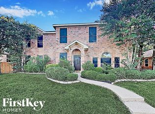 5611 Chimney Rock Dr, Arlington, TX 76017