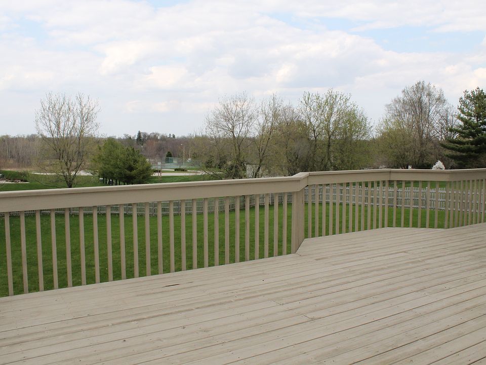 Great views of Tennis Court