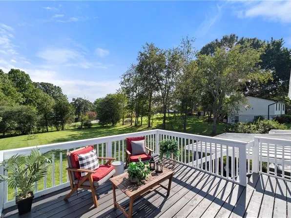 2741 River Ridge Rd, Pfafftown, NC 27040