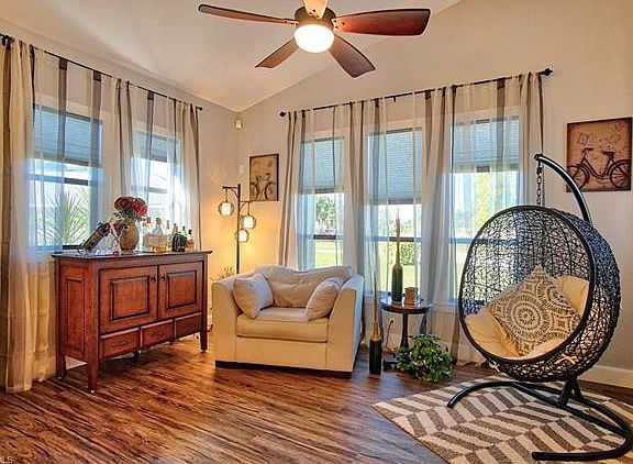 5th image of 15435 Briarcrest Cir