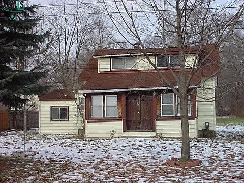 1st image of 5468 Aylesbury Dr