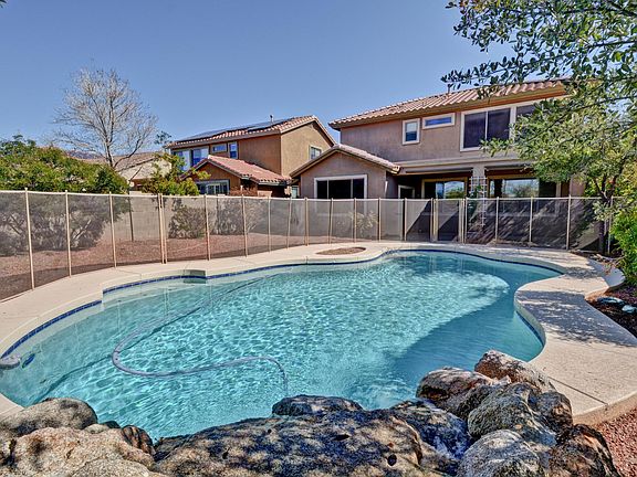 Beautiful Large Sparkling Gated Pool