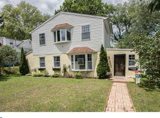 828 Scotia Rd, Philadelphia, PA 19128