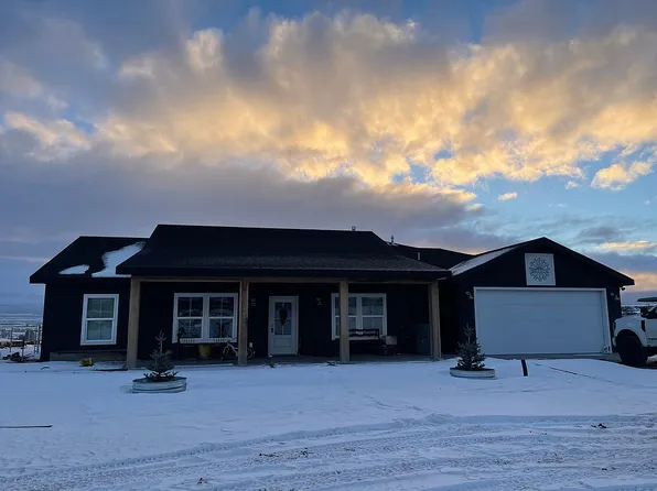 405 W Aspen Valley Dr, Panguitch, UT 84759