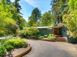 2949 Westview Cir, Lake Oswego, OR 97034