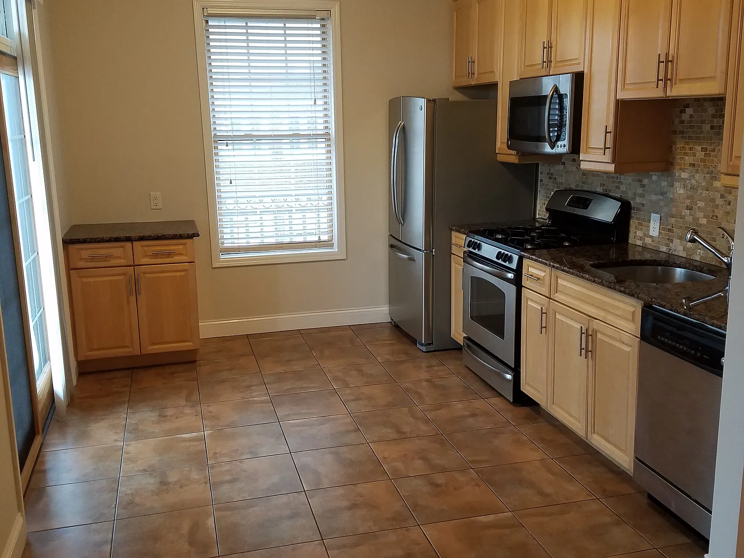 245 Avenue E — Photo 2