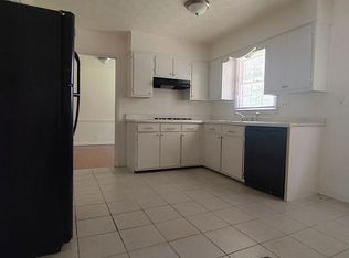 4309 Rue St, Stone Mountain, GA 30088