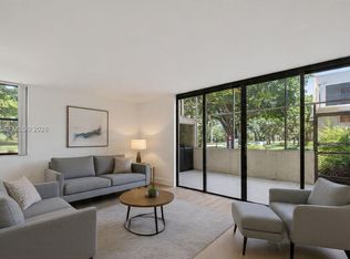 Villa Dorada, Aventura, FL 33180