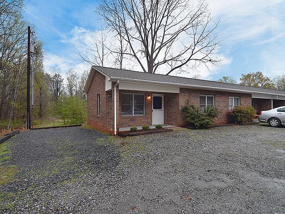 3rd image of 349 Sunny Hill Dr