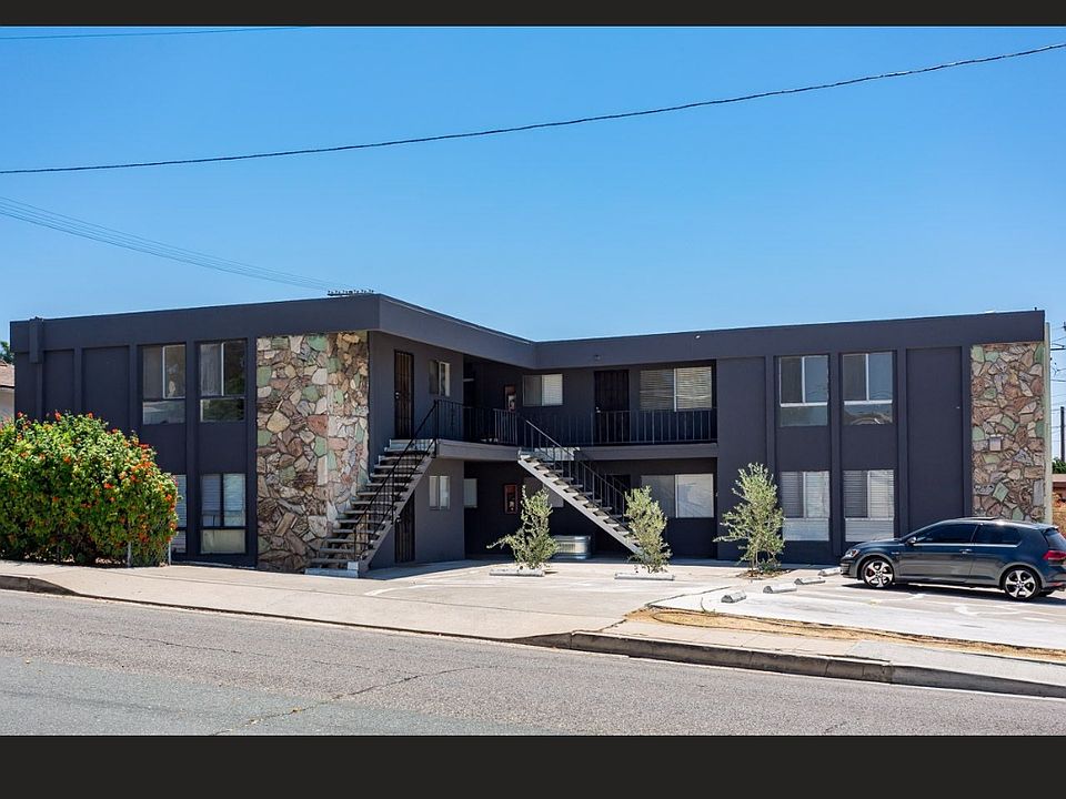 1st image of 318 E Division St