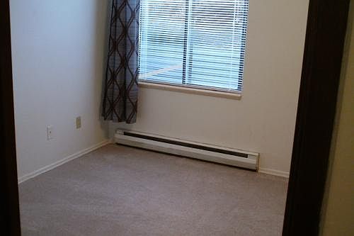 2nd image of 735 SE Ireland St
