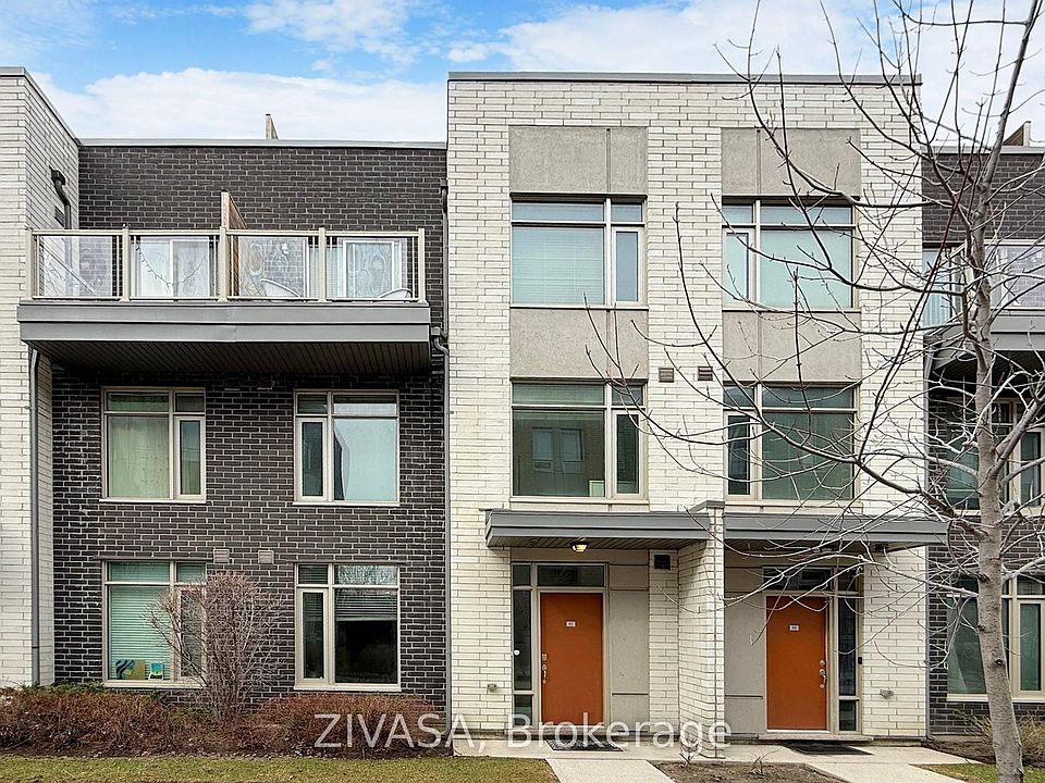 1st image of 15 Applewood Ln #92