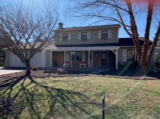 211 Sherry May St, Covington, VA 24426