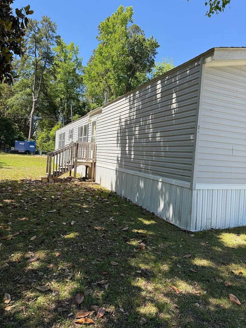 Newly Remodeled Home Near Downtown Aynor — Photo 1