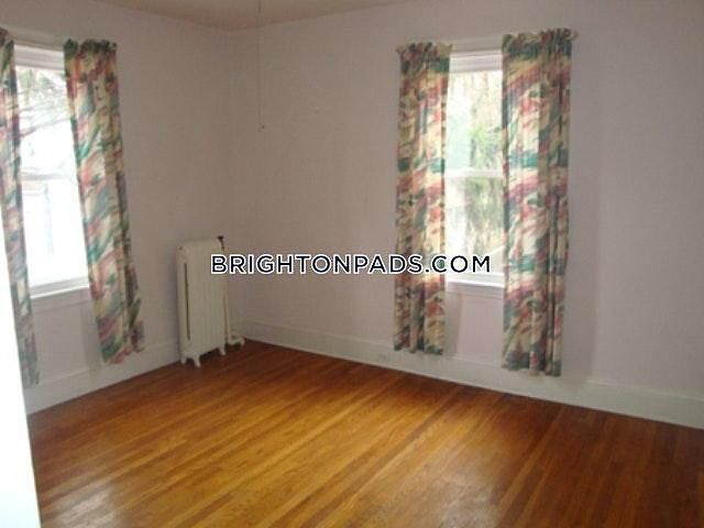 2nd image of 8 Murdock Ter #1AA