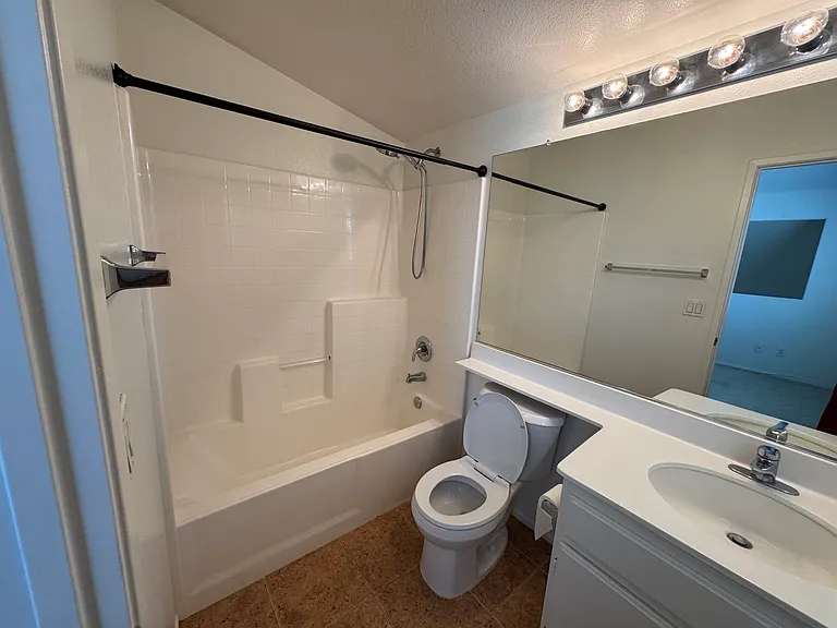 2664 Winter Ct — Photo 13
