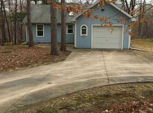 4785 S Paradise Rd, Falmouth, MI 49632