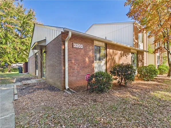 3203 Darden Rd, Greensboro, NC 27407