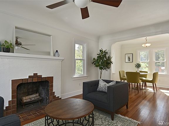 3rd image of 7313 21st Ave NE