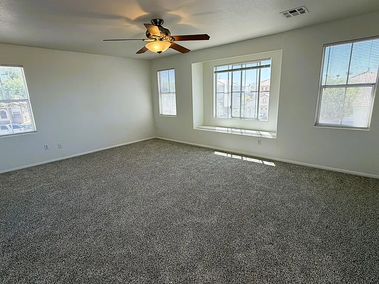 2424 Predera Ave — Photo 21