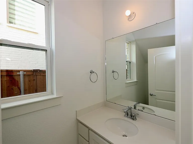 15579 Fringe Tree Rd — Photo 34