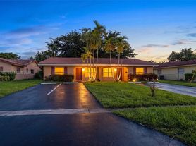 3871 NW 110th Ave, Coral Springs, FL