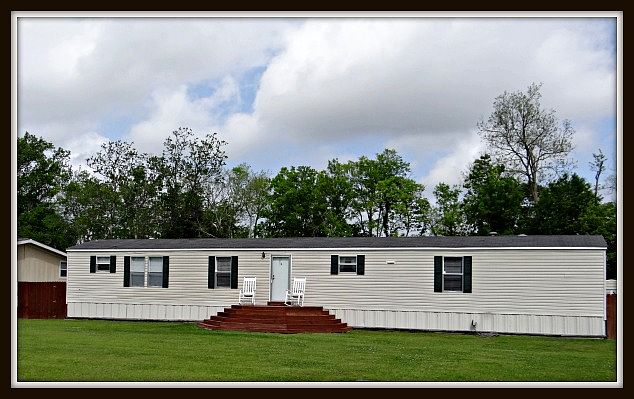 1st image of 1097 Poydras Pl