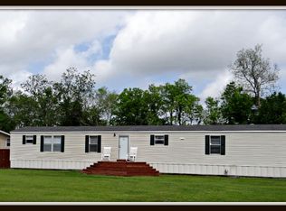 1097 Poydras Pl, Breaux Bridge, LA 70517