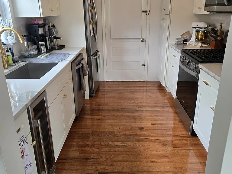 135 Parkedge Rd — Photo 1