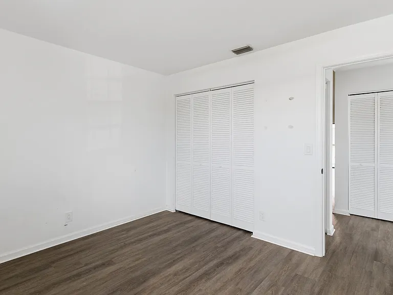3171 Leewood Ter #L235 — Photo 10