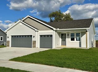 2178 Eastridge Cir, Reedsburg, WI 53959