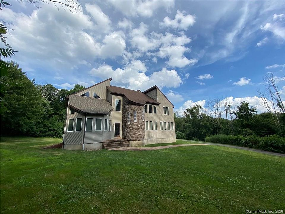 676 Spindle Hill Rd, Wolcott, CT 06716 | Zillow